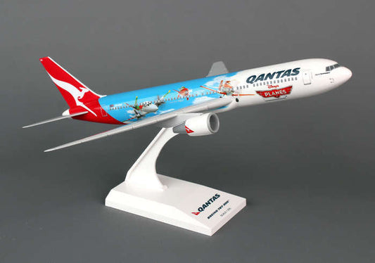 1/200 Qantas 767-300 Disney Planes