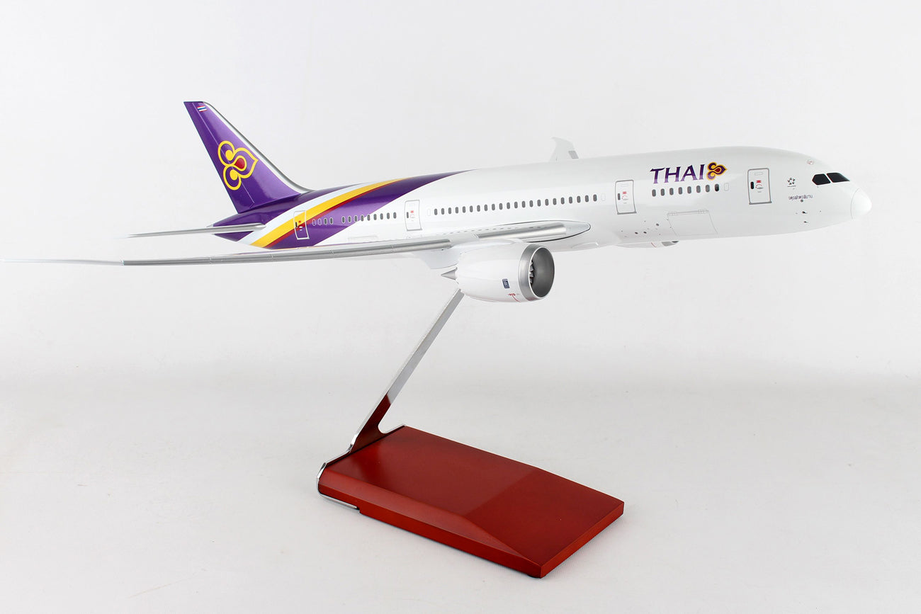 1/100 Thai B787-8