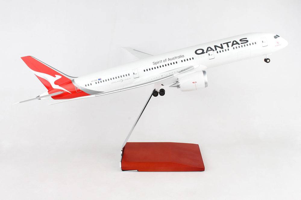 1/100 QANTAS B787-9 with Landing Gear and Wooden Stand