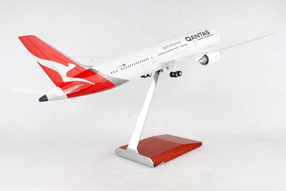 1/100 QANTAS B787-9 with Landing Gear and Wooden Stand