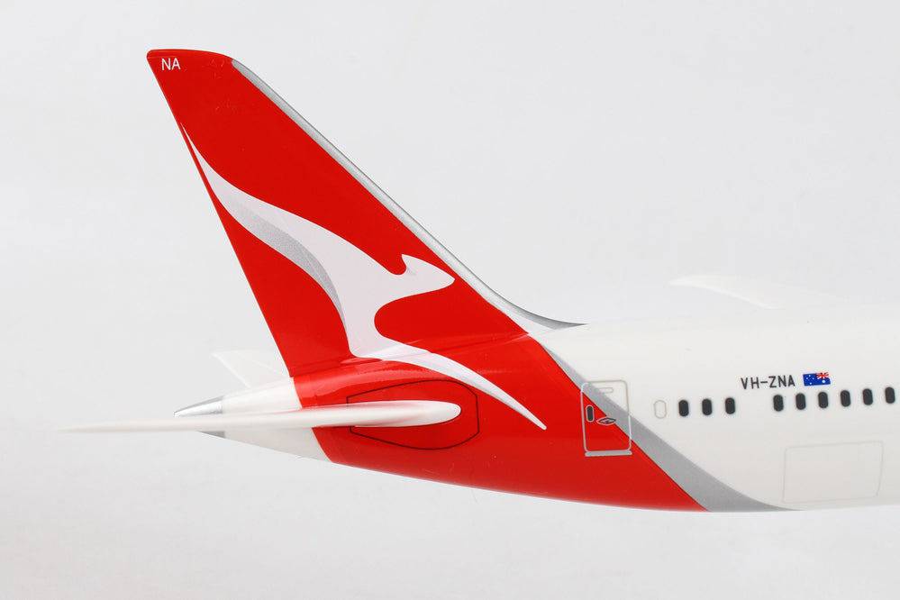 1/200 QANTAS B787-9 New Livery