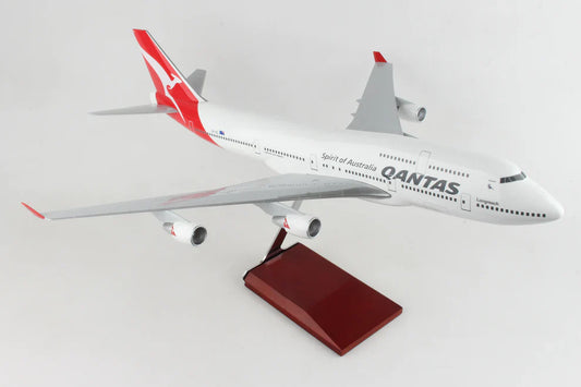 1/100 Qantas 747-400