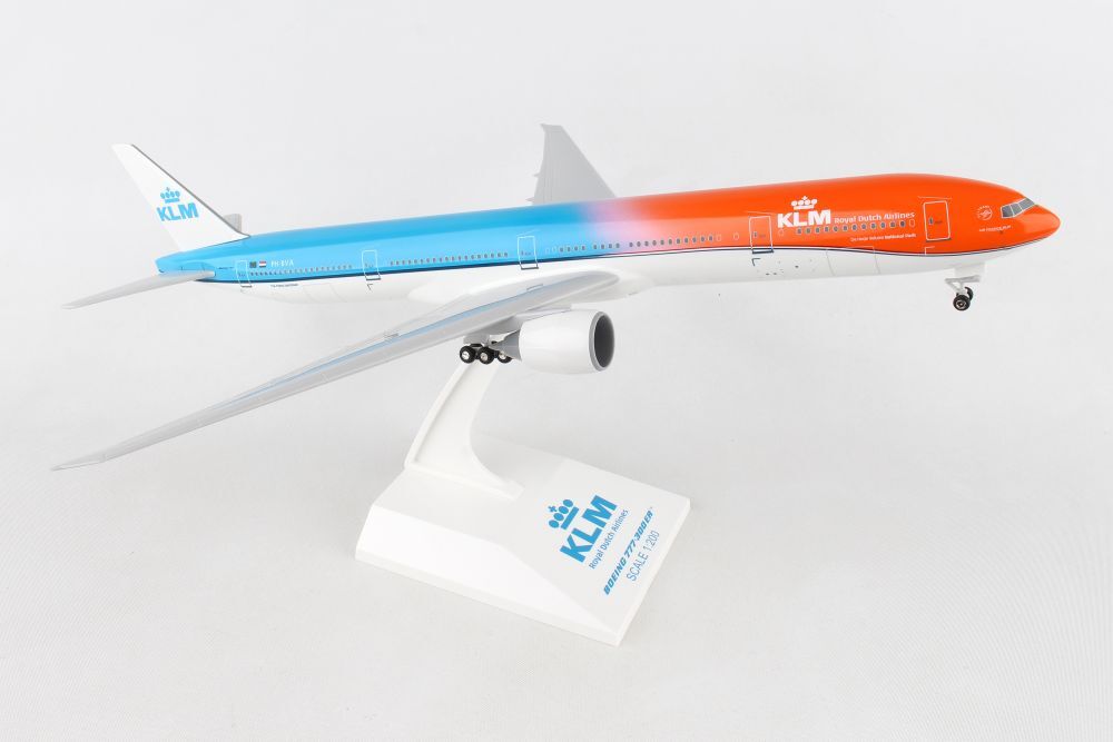 1/200 KLM 777-300EROrange Pride