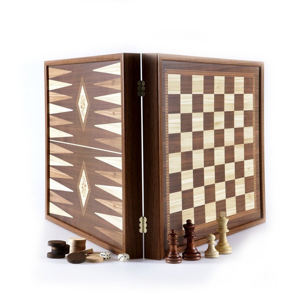 Chess/Backgammon - Classic Style design in Walnut replica wooden case 41x41cm