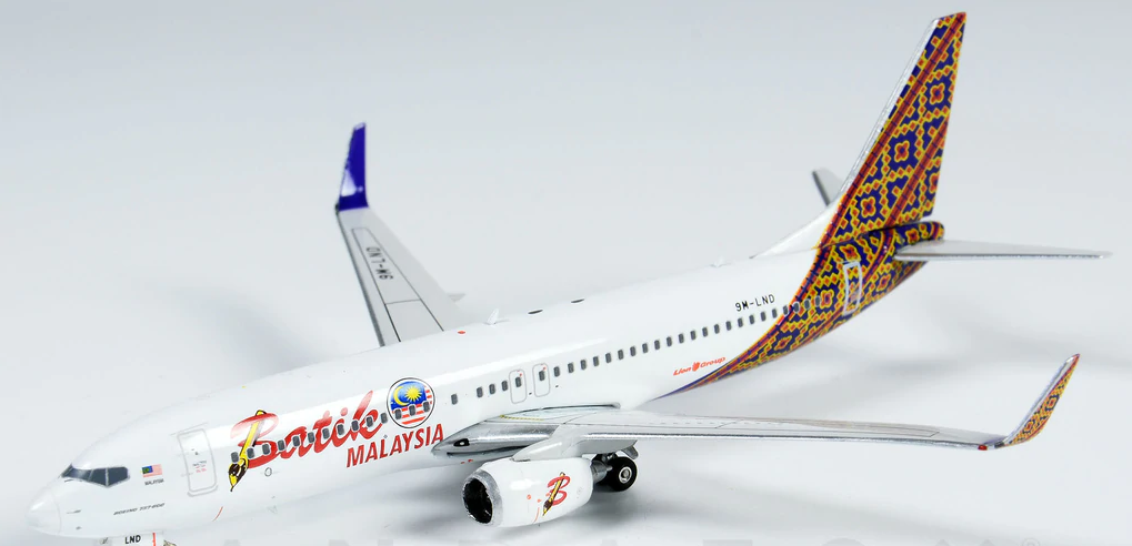 1/400 Batik Air B737-800(W) 9M-LND