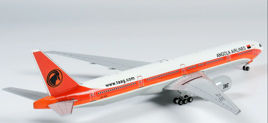 1/400 B777-300ER TAAG Angola D2-TEG