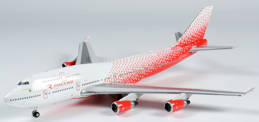 1/400 B747-400 Rossiya (New Liv) EI-XLJ