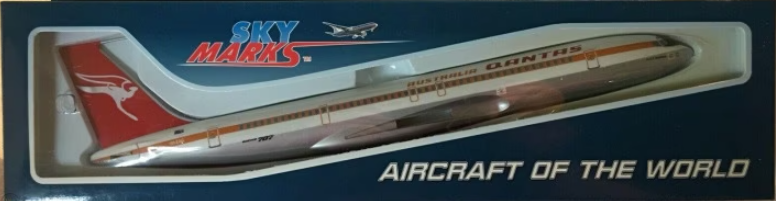 1/150 B707 QANTAS OCHRE COLOUR SCHEME