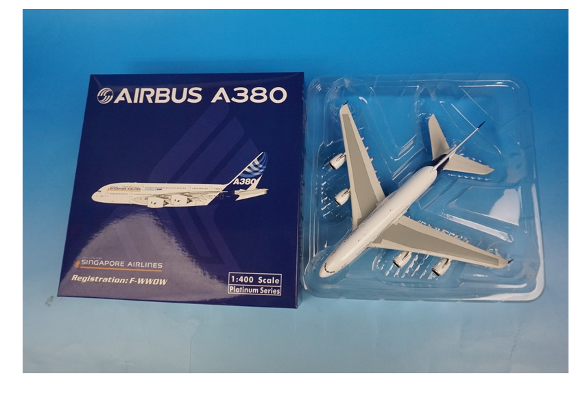 1/400 A380-800 Airbus Flying 350 engine