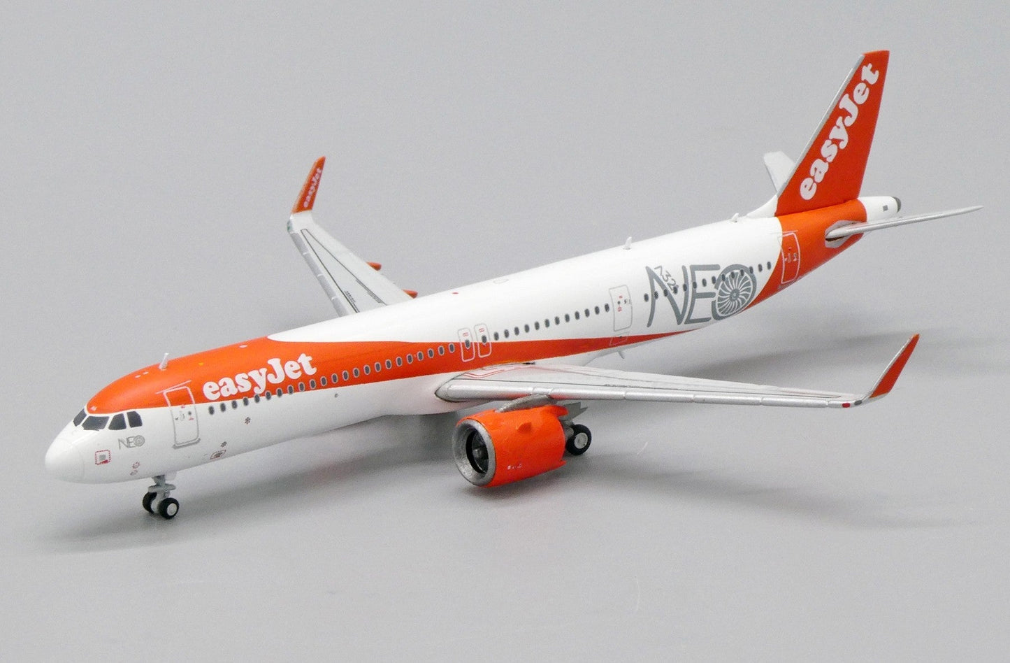 1/400 EasyJet A321neo G-UZMA