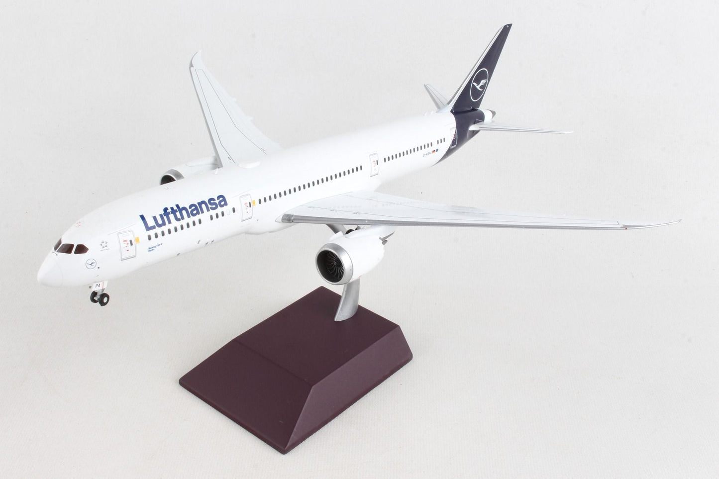 1/200 Lufthansa B787-9 D-ABPA