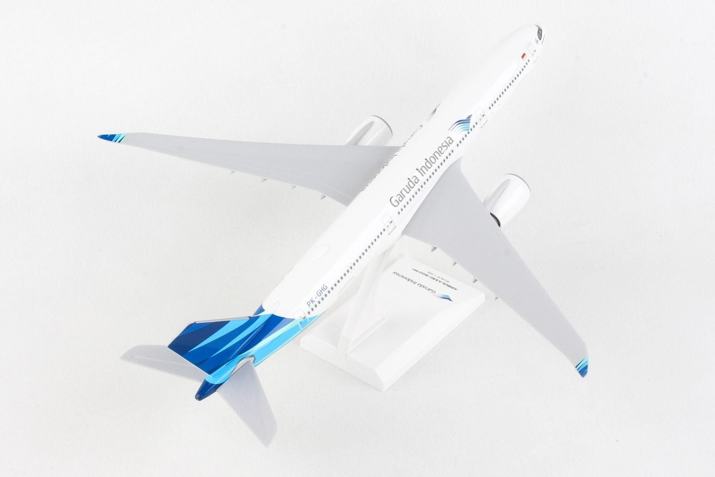 1/200 GARUDA INDONESIA A330-900NEO