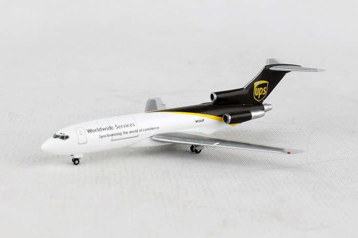 1/200 UPS Airlines B747-400FSCD N580UP Interactive Series