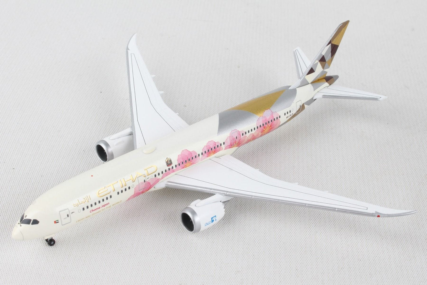 1/500 Etihad Airways Boeing 787-9 Dreamliner  - Choose Japan -