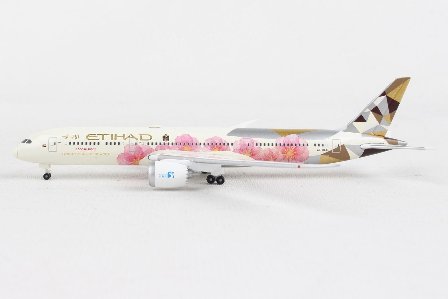 1/500 Etihad Airways Boeing 787-9 Dreamliner  - Choose Japan -