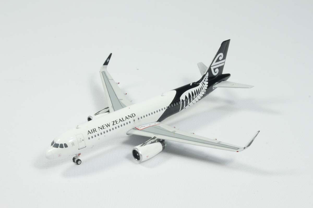 Phoenix 1/400 Air New Zealand A320 Sharklets