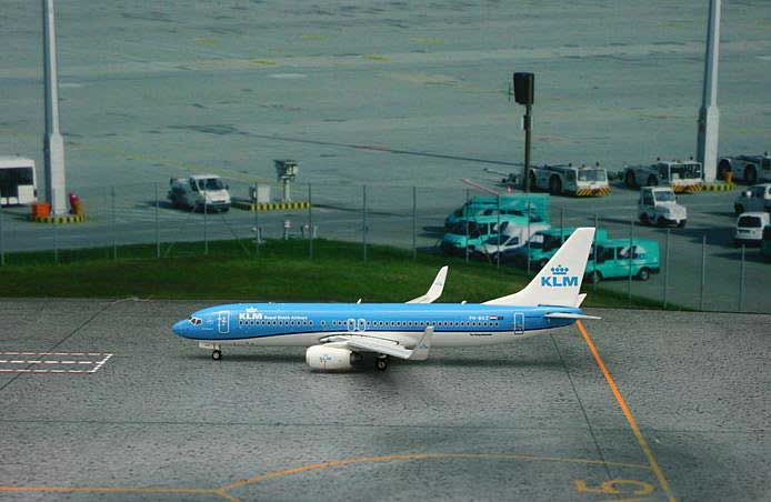 1/400 B737-800W KLM New Liv PH-BXZ