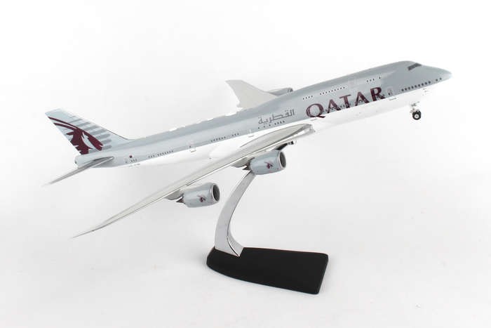 1/200 B747-8I Qatar Amiri Flight A7-HHE