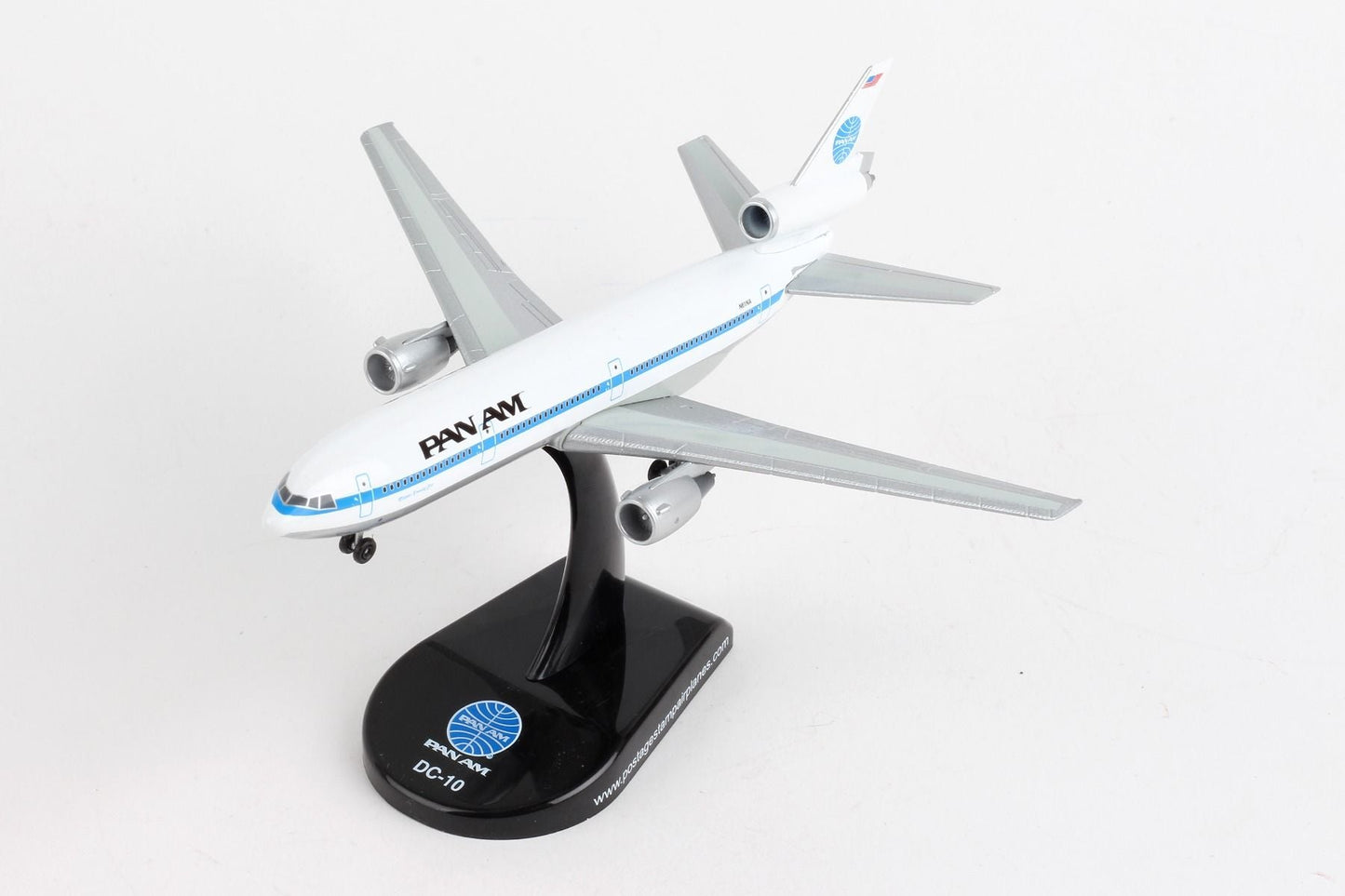 1/400 Pan Am DC-10