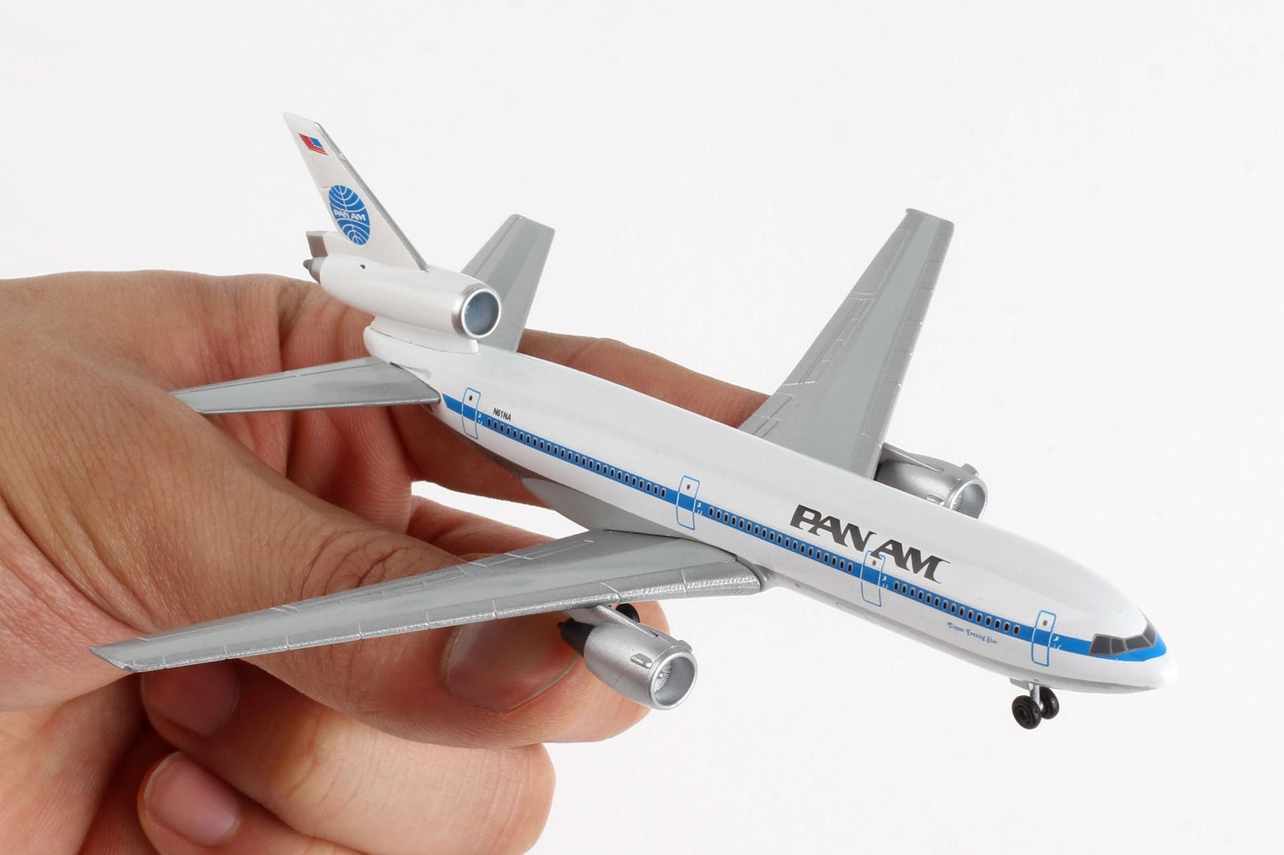 1/400 Pan Am DC-10