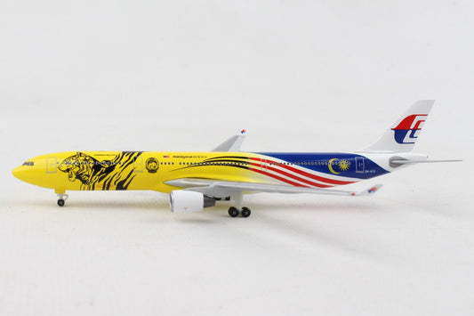 1/500 Malaysia Airlines Airbus A330-300 Harimau Malaya