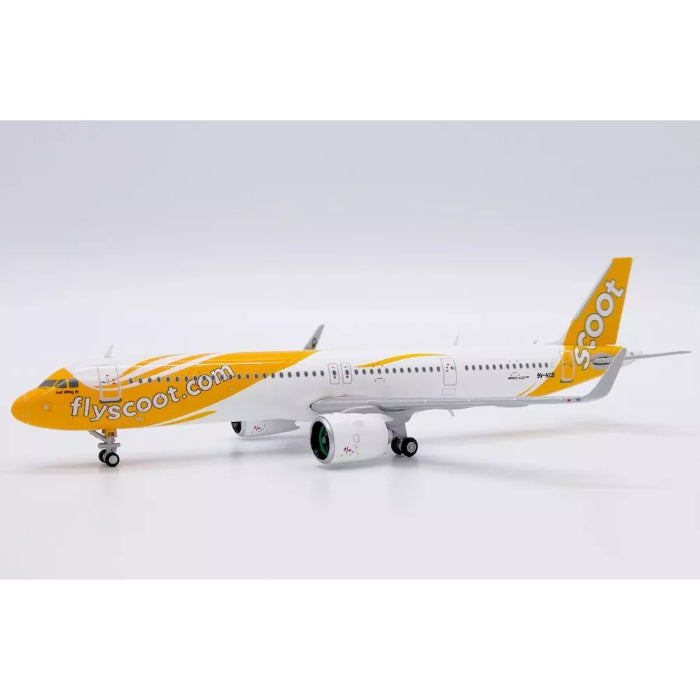 1/400 Scoot Airbus A321NEO Reg: 9V-NCB with Antenna