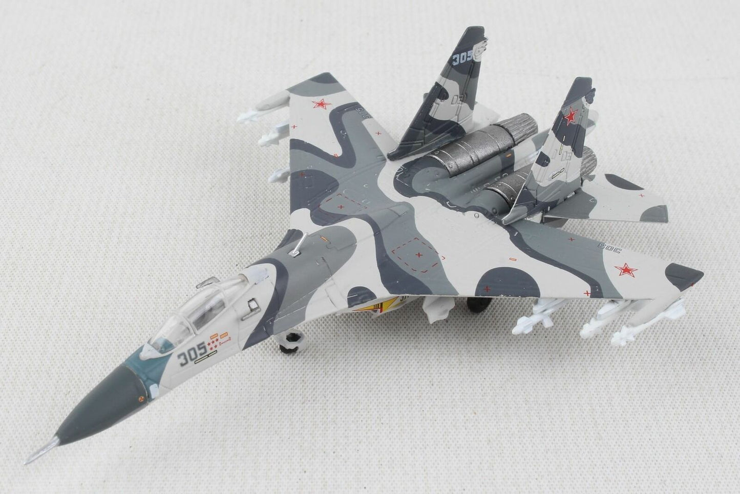 1/200 Sukhoi SU-27SM Demonstrator