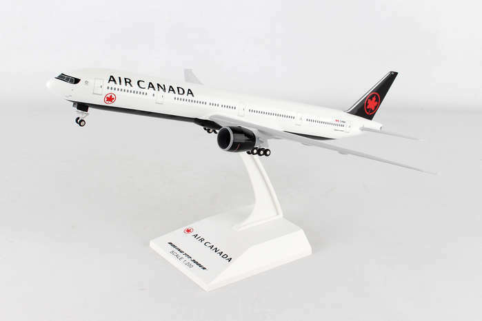 1/200 AIR CANADA B777-300 w/Gear New Livery