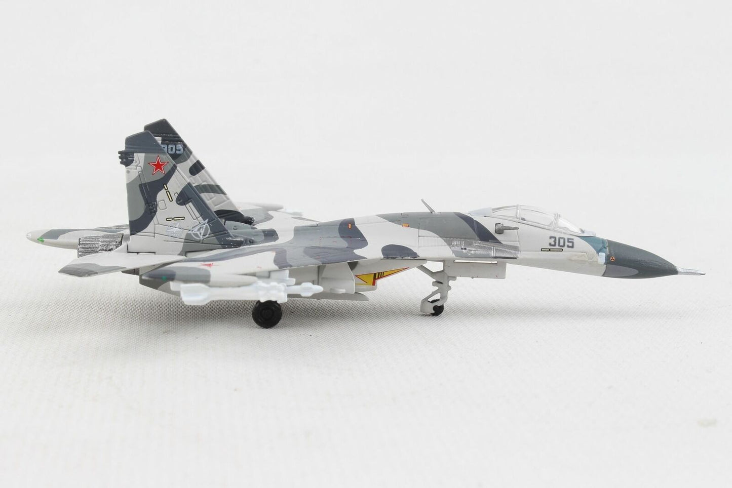 1/200 Sukhoi SU-27SM Demonstrator