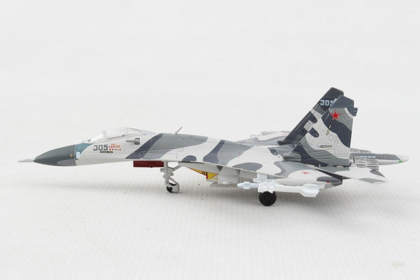 1/200 Sukhoi SU-27SM Demonstrator