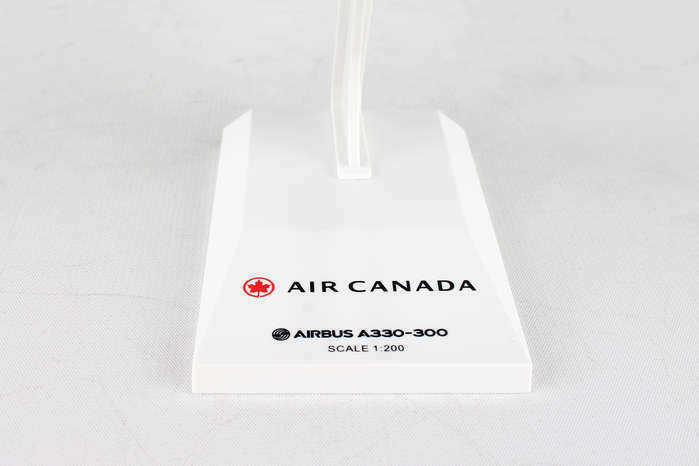 1/200 AIR CANADA A330-300 New Livery