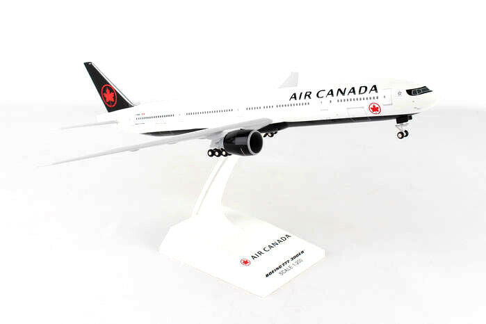 1/200 AIR CANADA B777-300 w/Gear New Livery