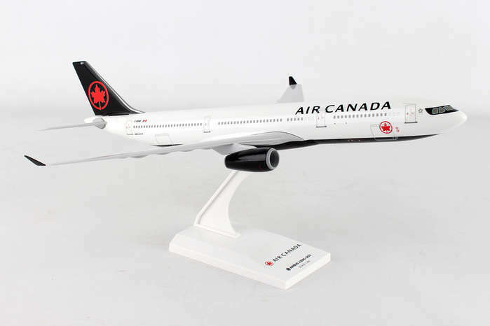 1/200 AIR CANADA A330-300 New Livery