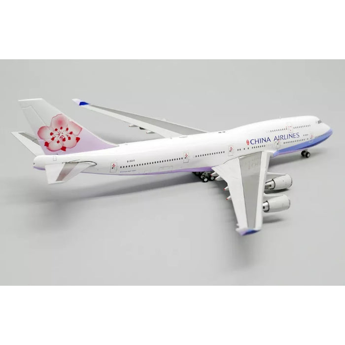 1/400 China Airlines Boeing 747-400 Reg: B-18215 with Antenna