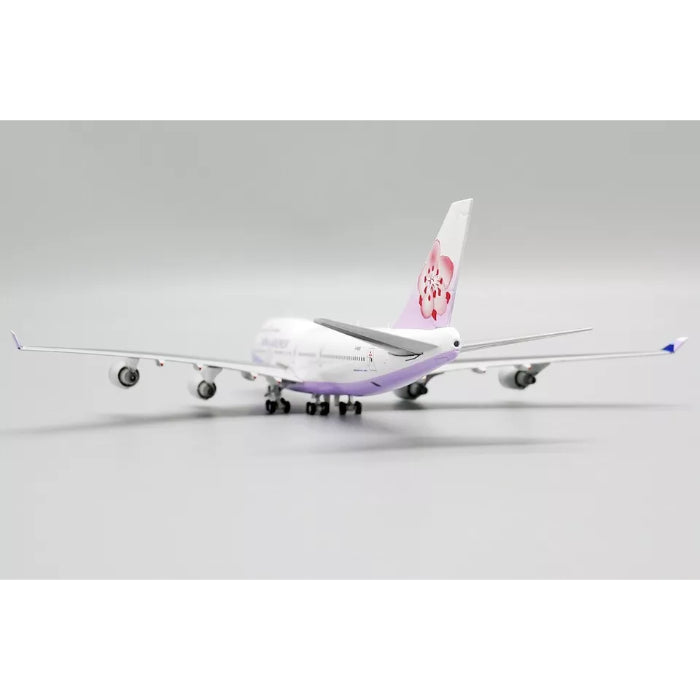 1/400 China Airlines Boeing 747-400 Reg: B-18215 with Antenna