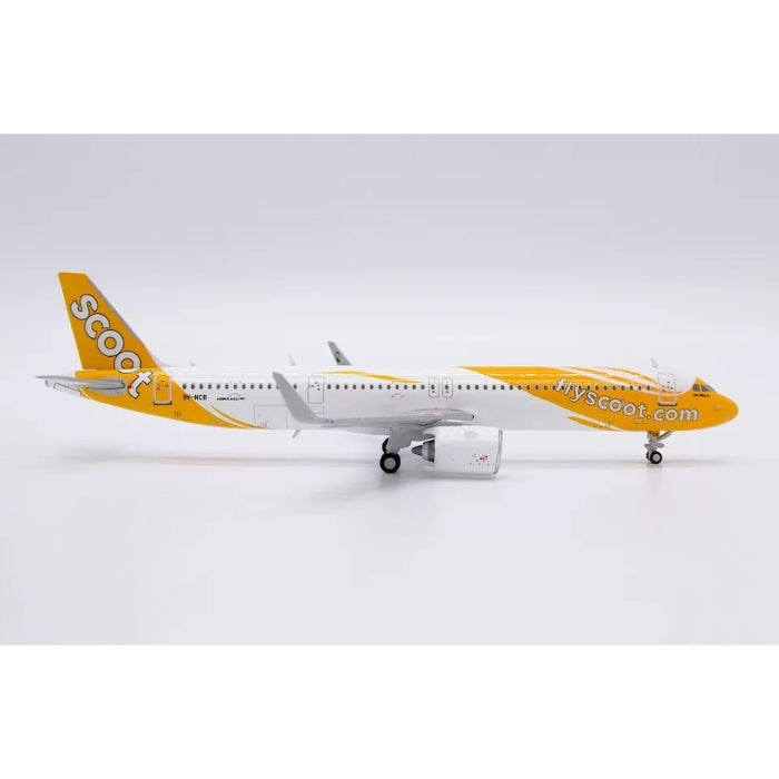 1/400 Scoot Airbus A321NEO Reg: 9V-NCB with Antenna