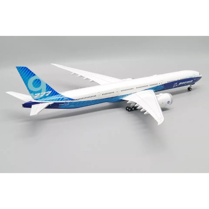 1/200 Boeing House Color 777-9X Reg: N779XX with Stand