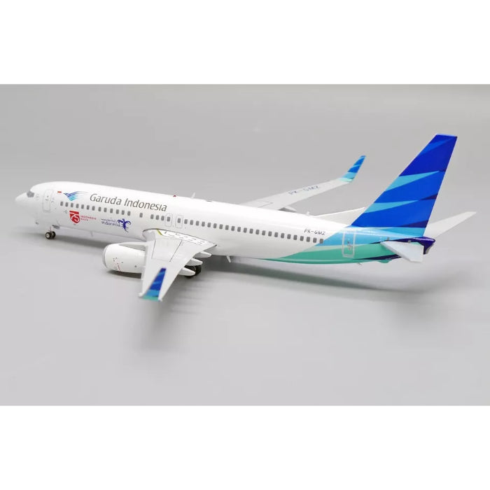 1/200 Garuda Indonesia Boeing 737-800 "75 Indonesia Maju" Reg: PK-GMZ with Stand