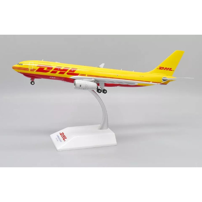 1/200 DHL (Air Hong Kong) Airbus A330-200F Reg: B-LDP with Stand