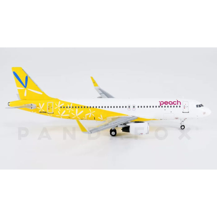 1/400 Peach Aviation Airbus A320 JA08VA "Fly Peach to AMAMI"