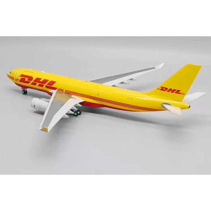 1/200 DHL (Air Hong Kong) Airbus A330-200F Reg: B-LDP with Stand