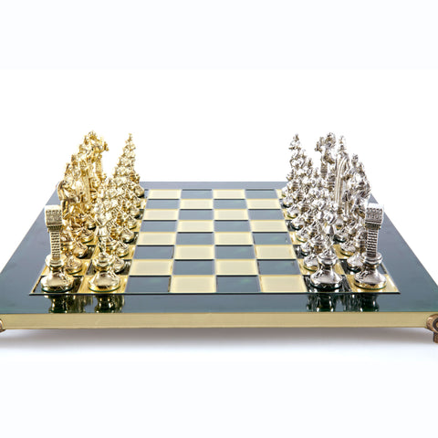 Renaissance Metal Chess set with Gold and Silver Chessmen and 36cm Chessboard in Green