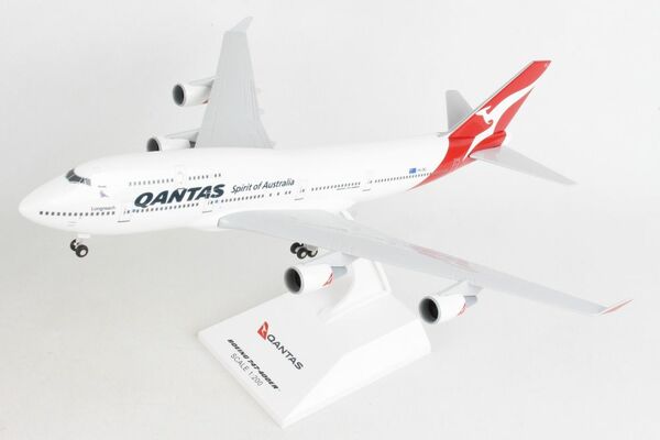 1/200 B747 QANTAS NEW LIVERY