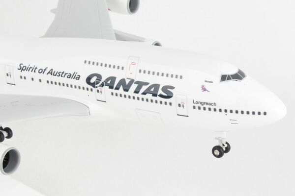 1/200 B747 QANTAS NEW LIVERY