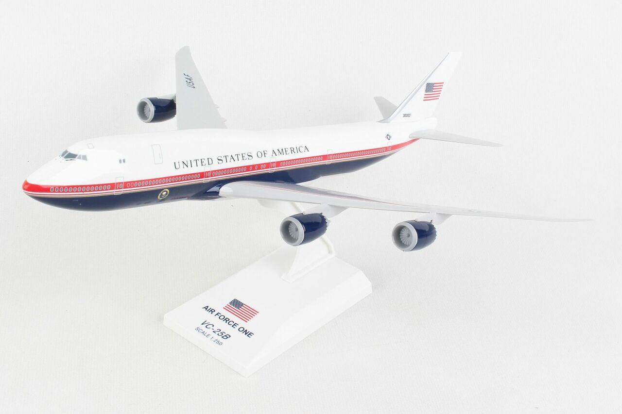 1/250 AIR FORCE ONE B747-8 (VC25B) #30000