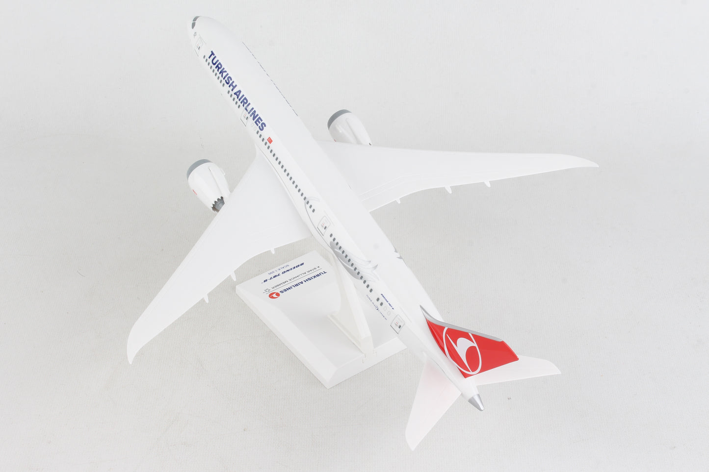 1/200 TURKISH AIRLINES B787-9