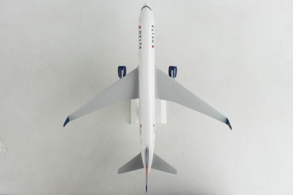 1/150 DELTA B767-300 2007 Livery