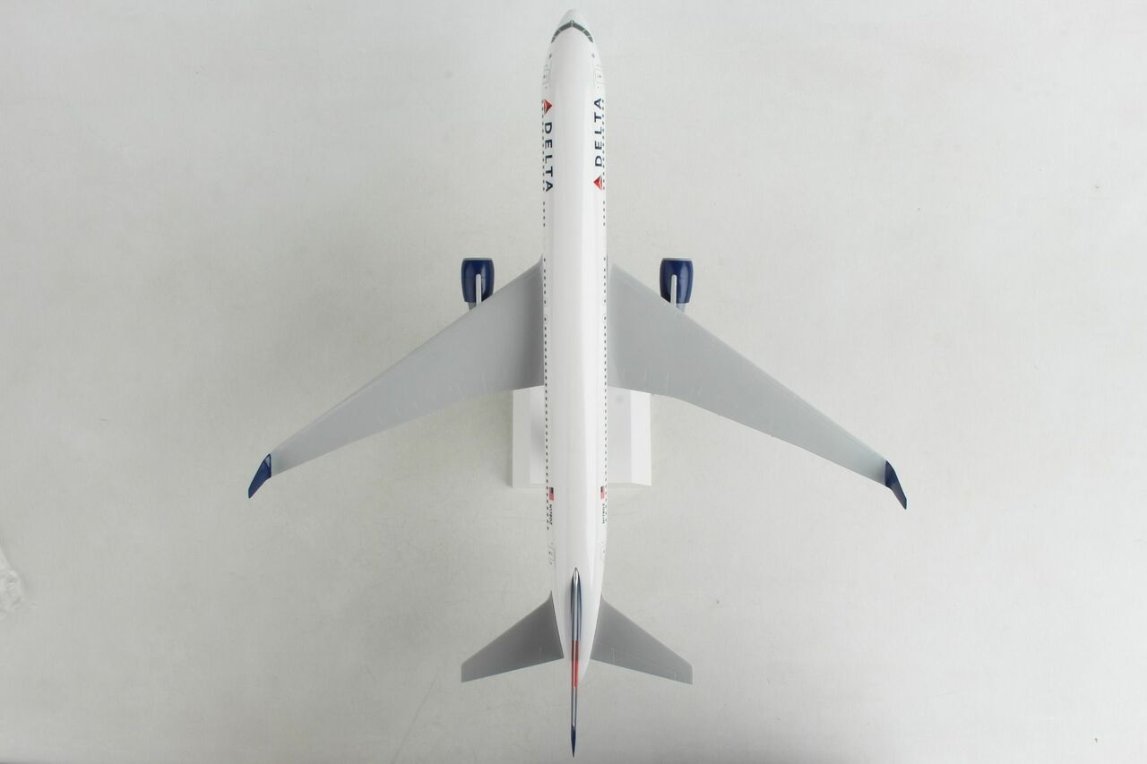 1/150 DELTA B767-300 2007 Livery