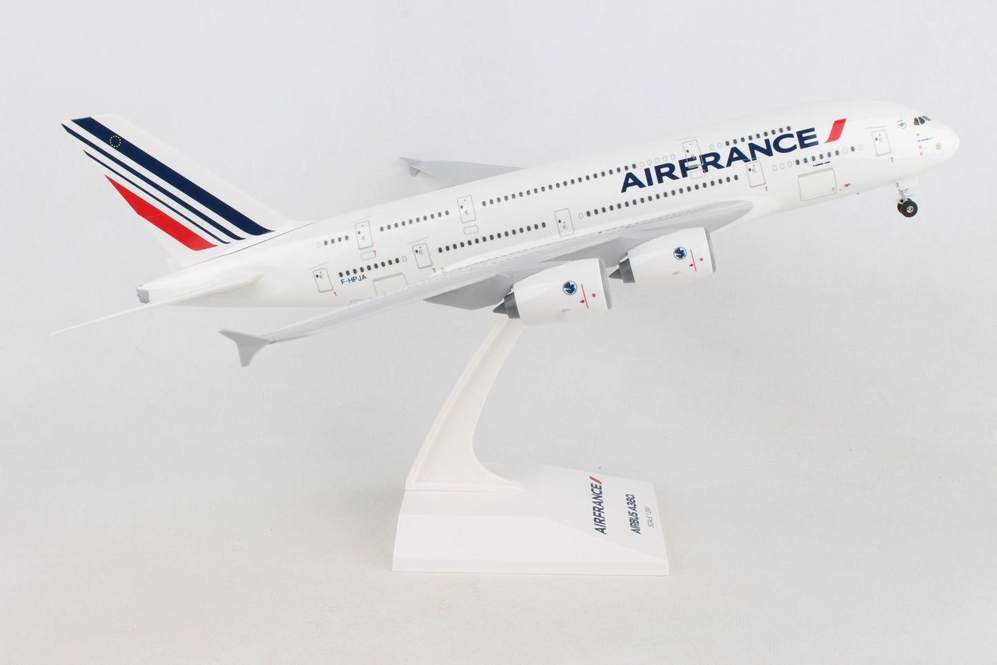 1/200 AIR FRANCE A380 w/Gear