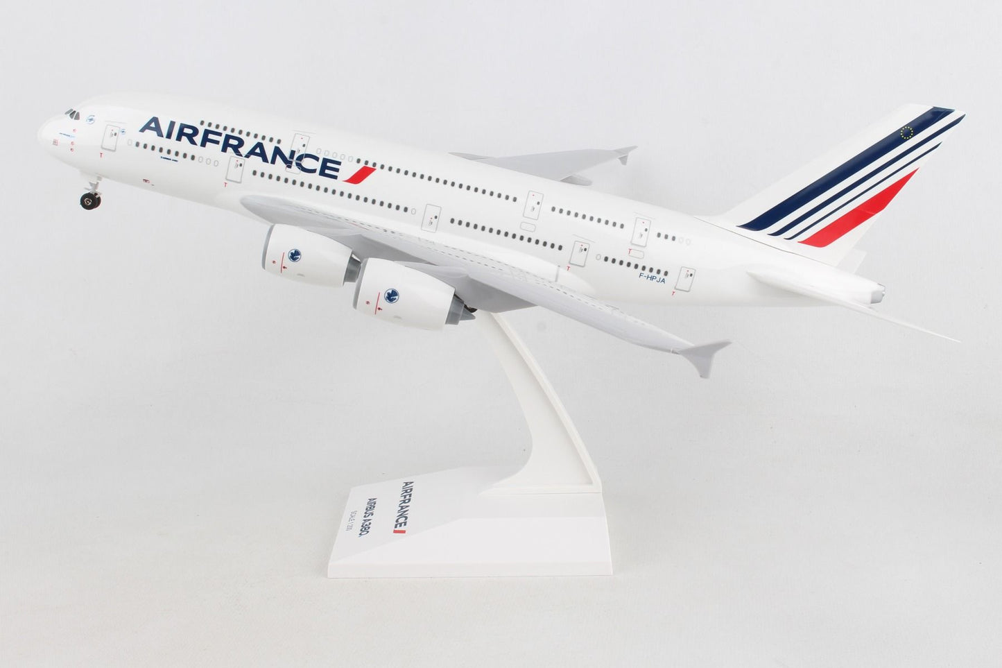 1/200 AIR FRANCE A380 w/Gear